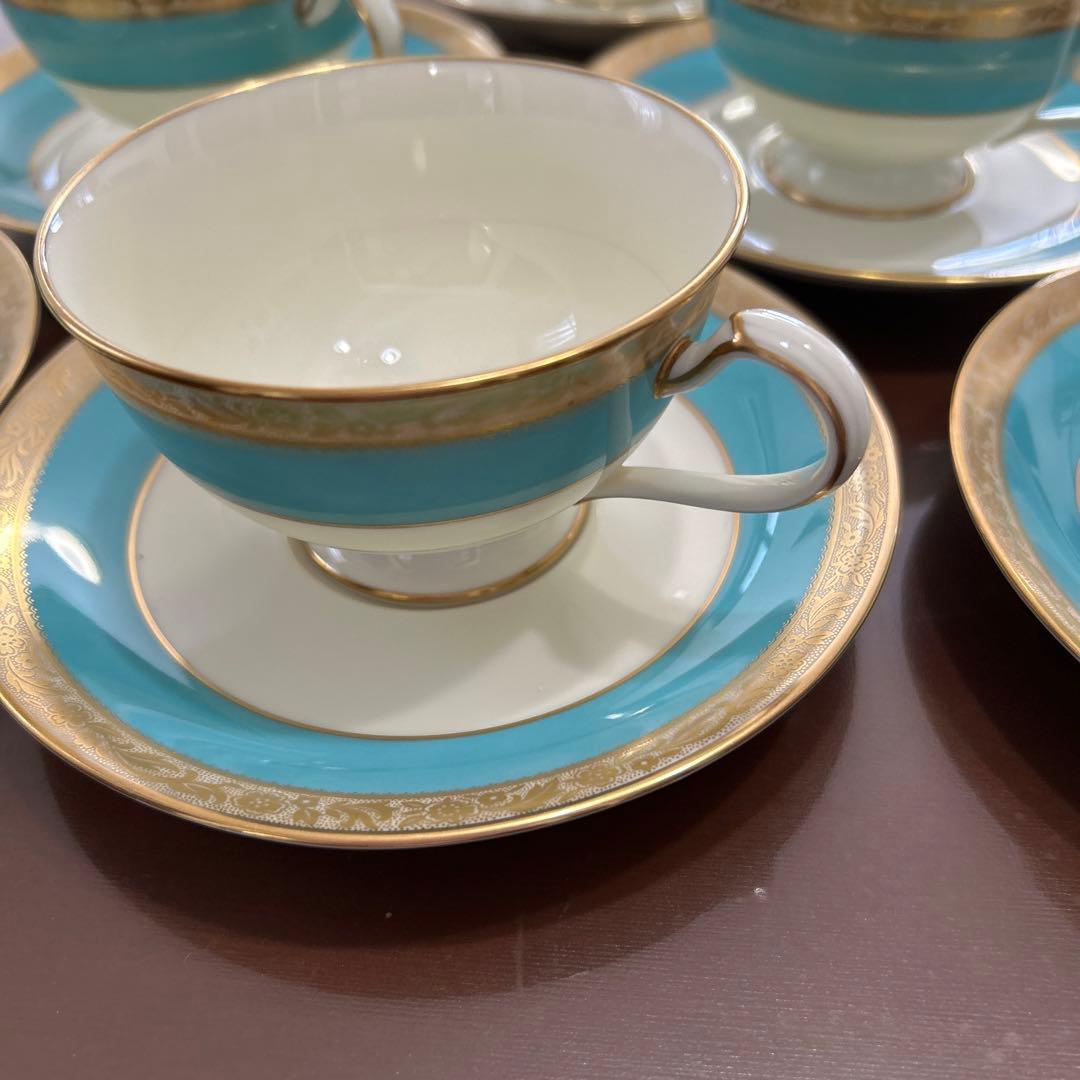 廃盤シリーズ　ノリタケ　シェフィールドSHEFFIELDカップ＆ソーサー