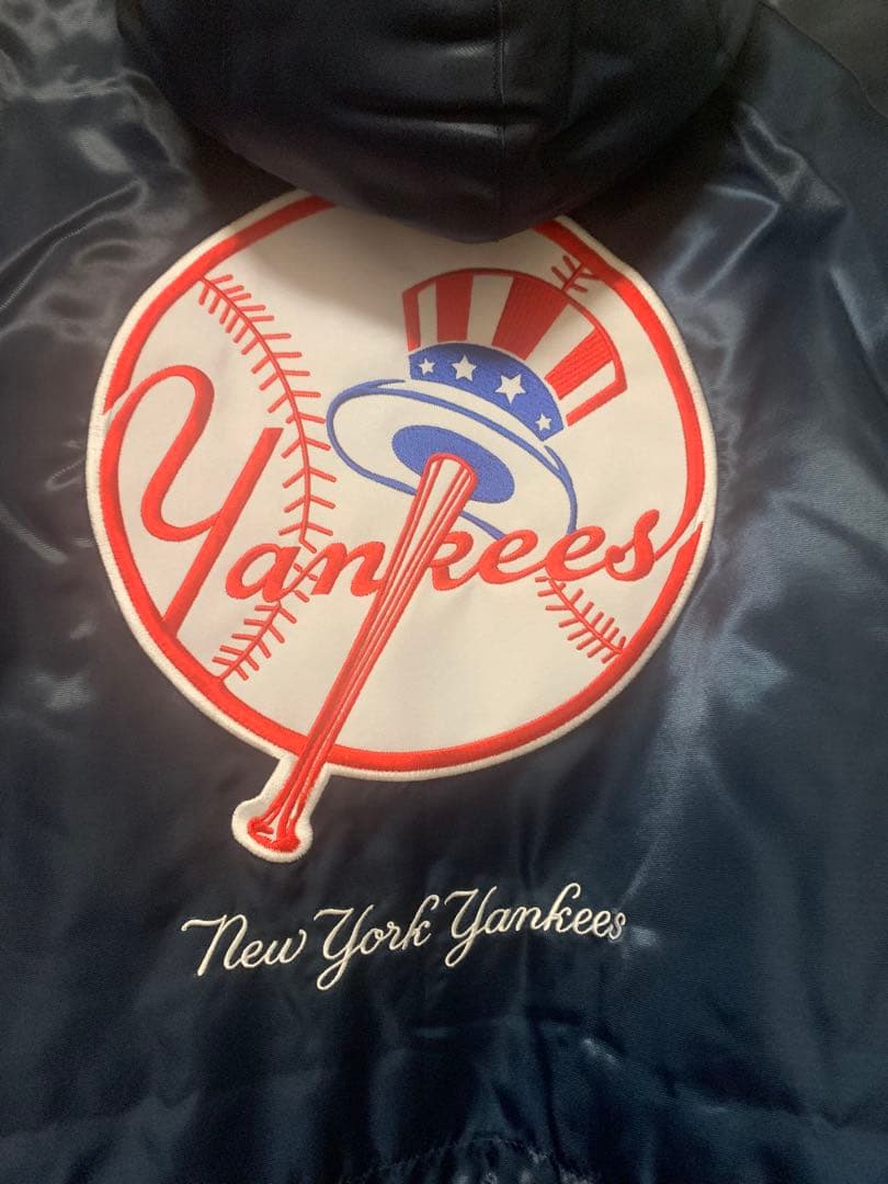New York Yankees ベンチコートmajestic