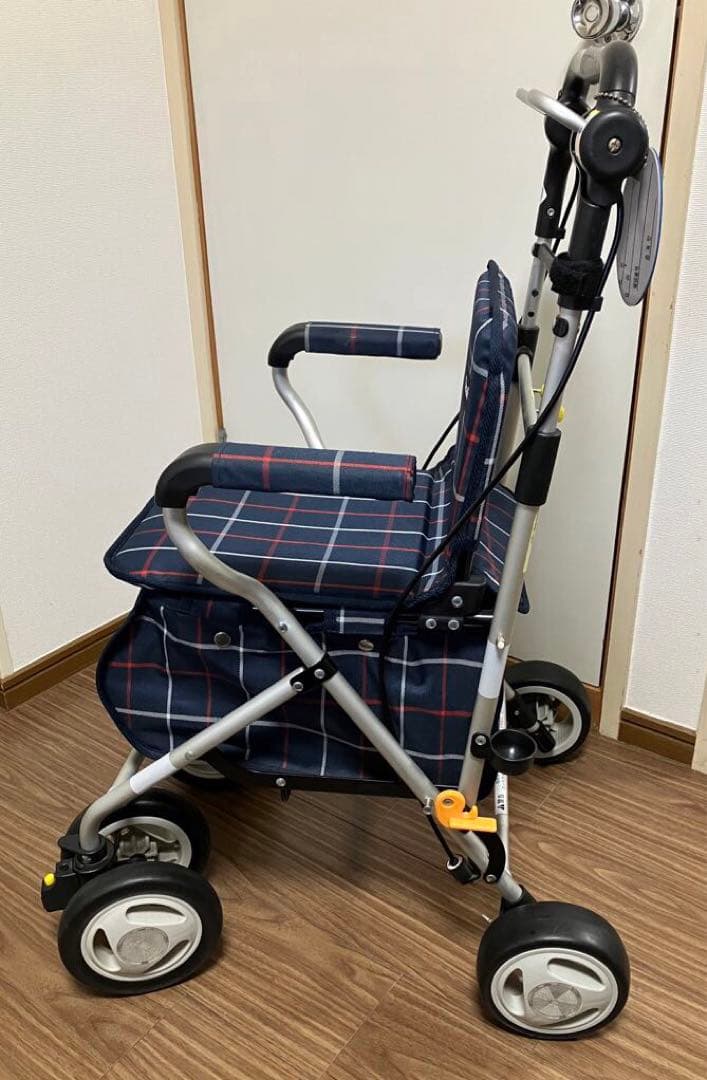 幸和製作所 テイコブ ST07 折りたたみ式 シルバーカー