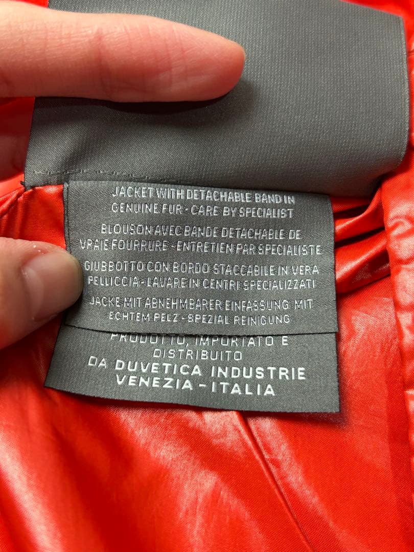 DUVETICA オレンジ　ファー付き　ダウンジャケット　40サイズ