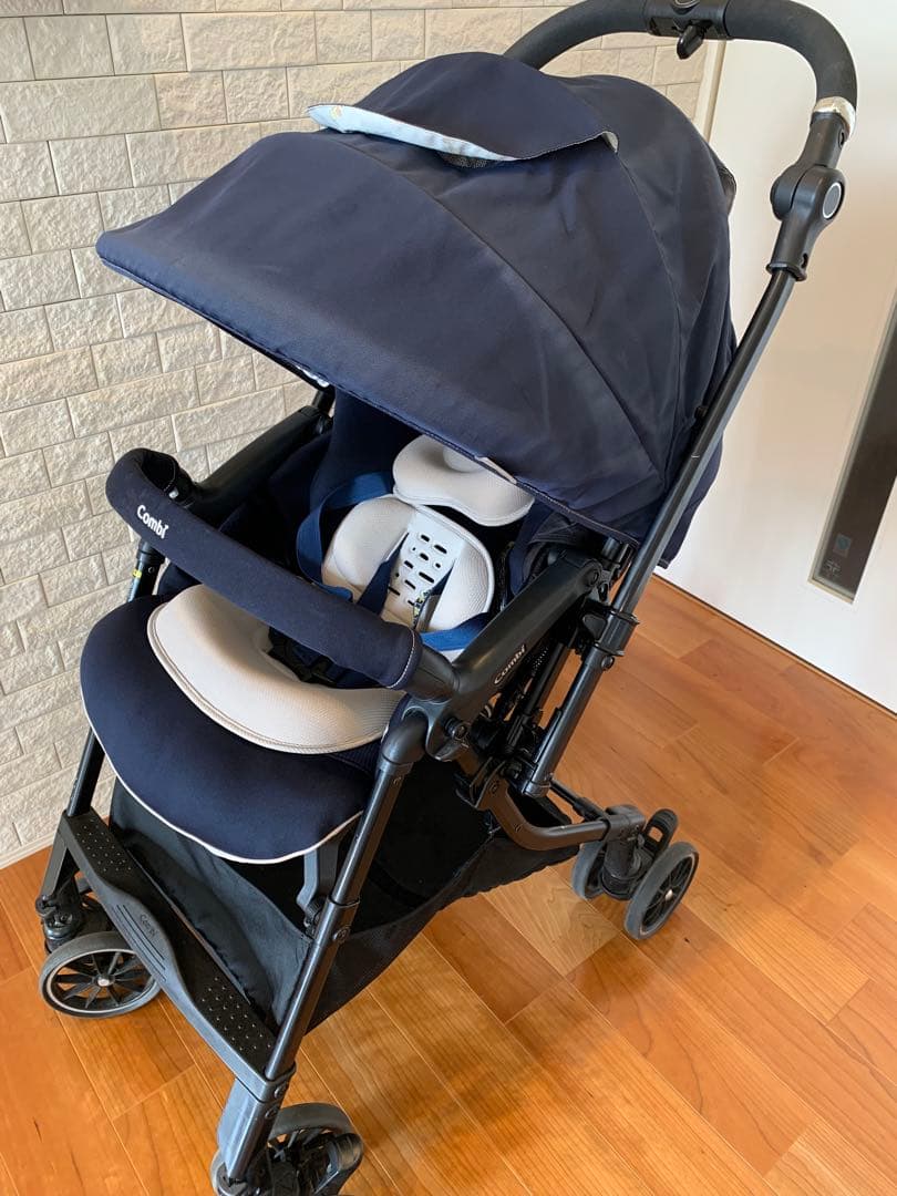 Combi ベビーカー　スゴカル4キャス compact エッグショック
