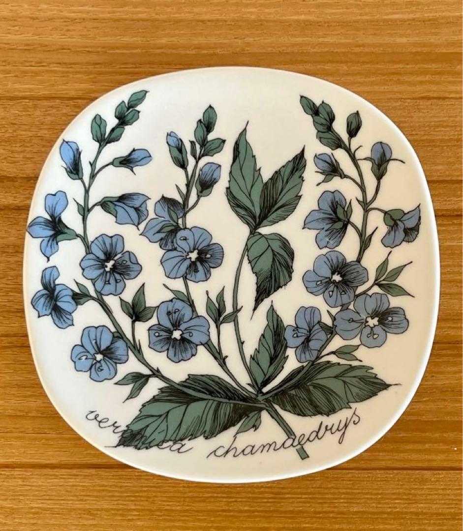 ARABIA エステリ ボタニカ \"Veronica chamaedrys\"