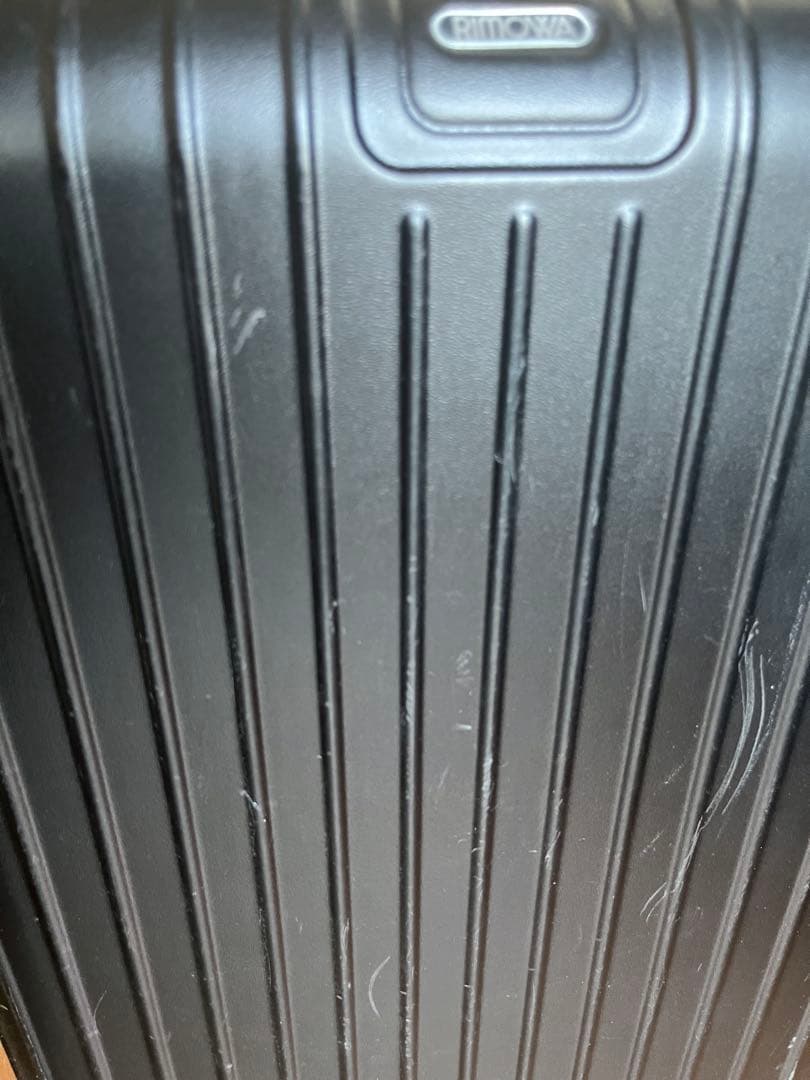 リモワ　サルサ　キャリーケース（RIMOWA SALSA）　4輪