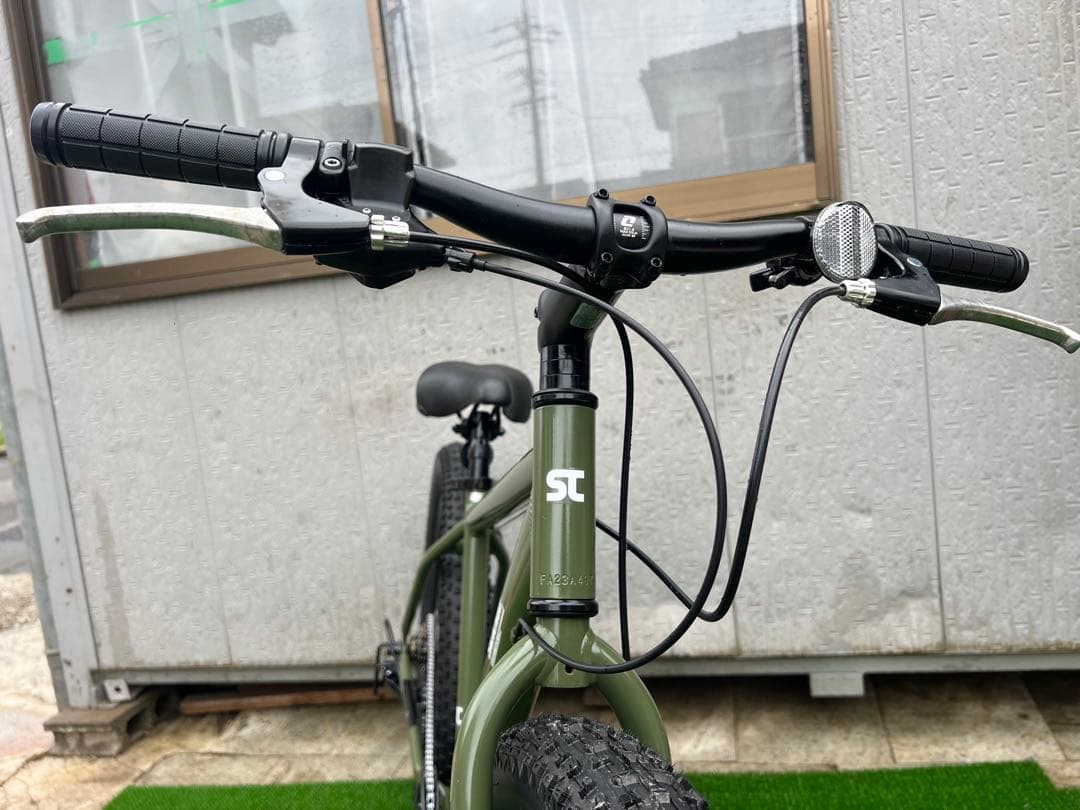 ST SALACHAR ファットバイク　27.5インチ 7変速