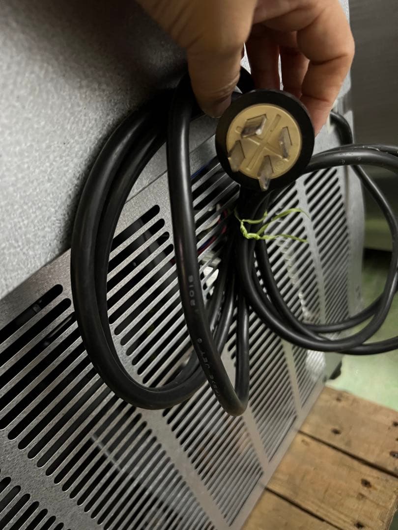 フクシマ製氷機 240kg 2016年