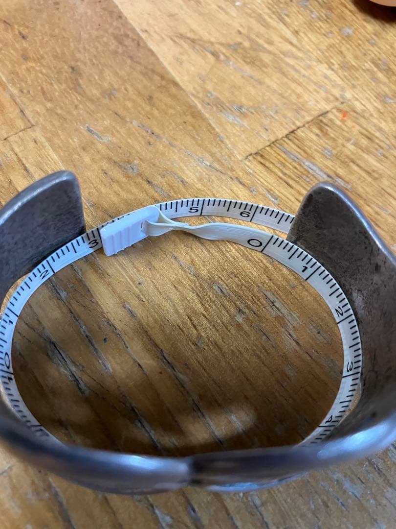 ヴ*ン様 ナバホ　サンドキャスト　バングル