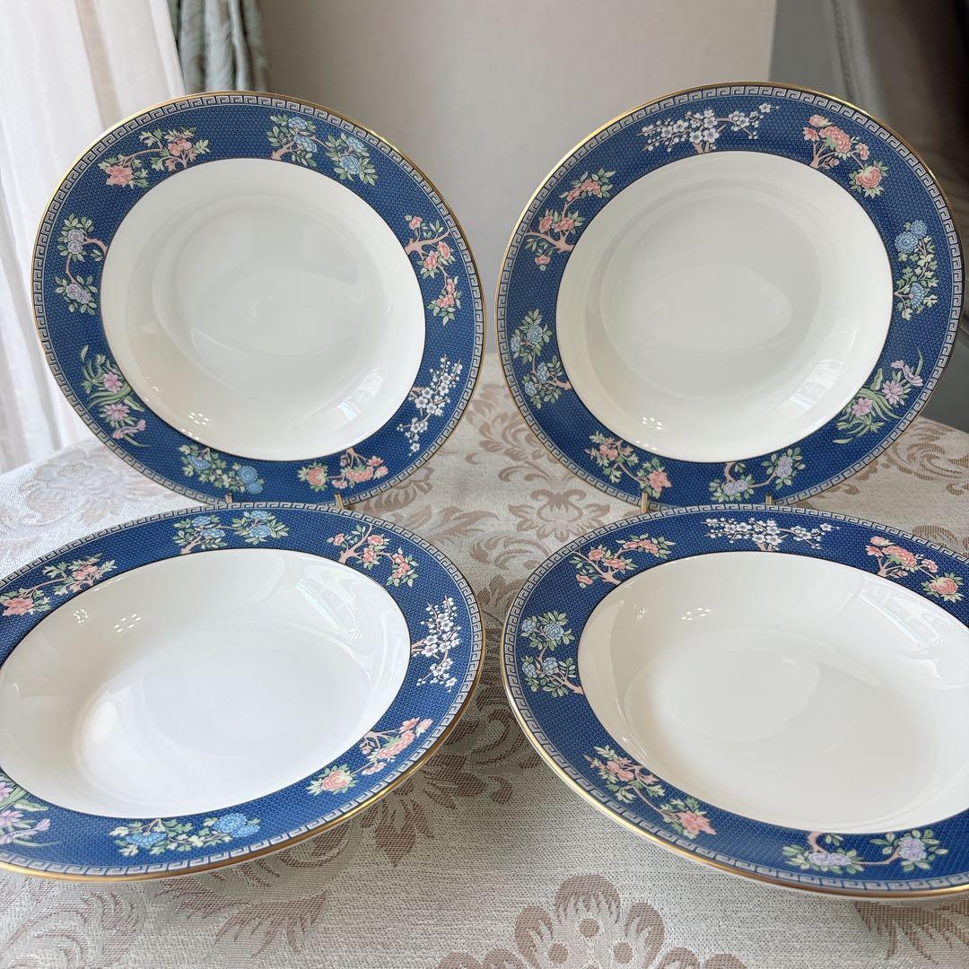 レア❤️未使用❤️ウェッジウッド❤️ブルーサイアム❤️スープ皿　パスタ皿　４枚