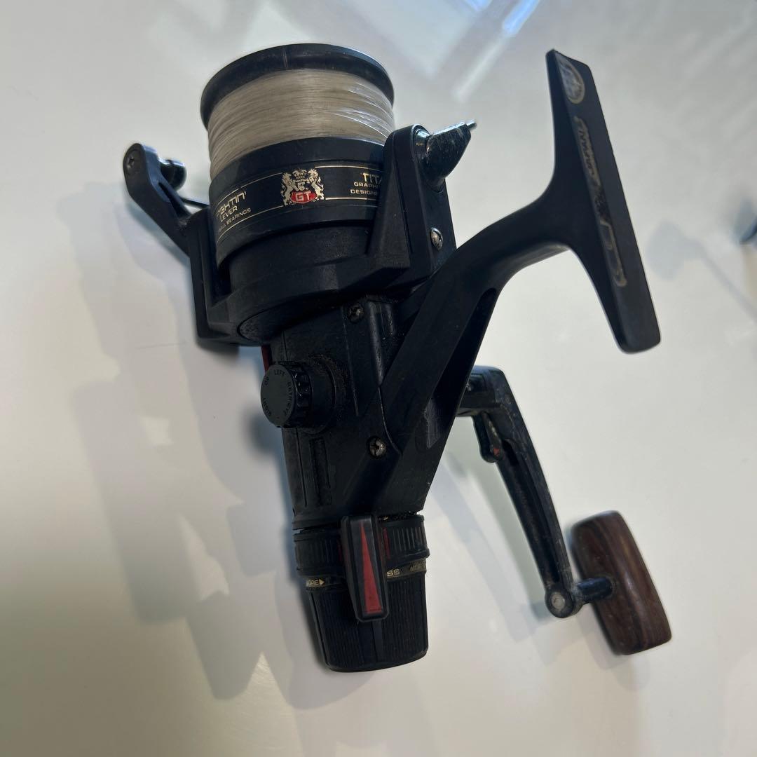 リール SIMANO DAIWA MADE IN JAPAN