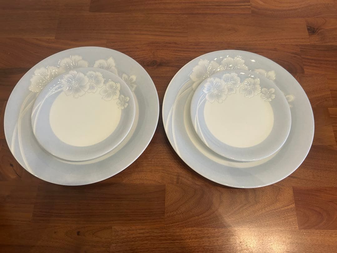 GIVENCHY 食器セット　花柄　カップ　プレート