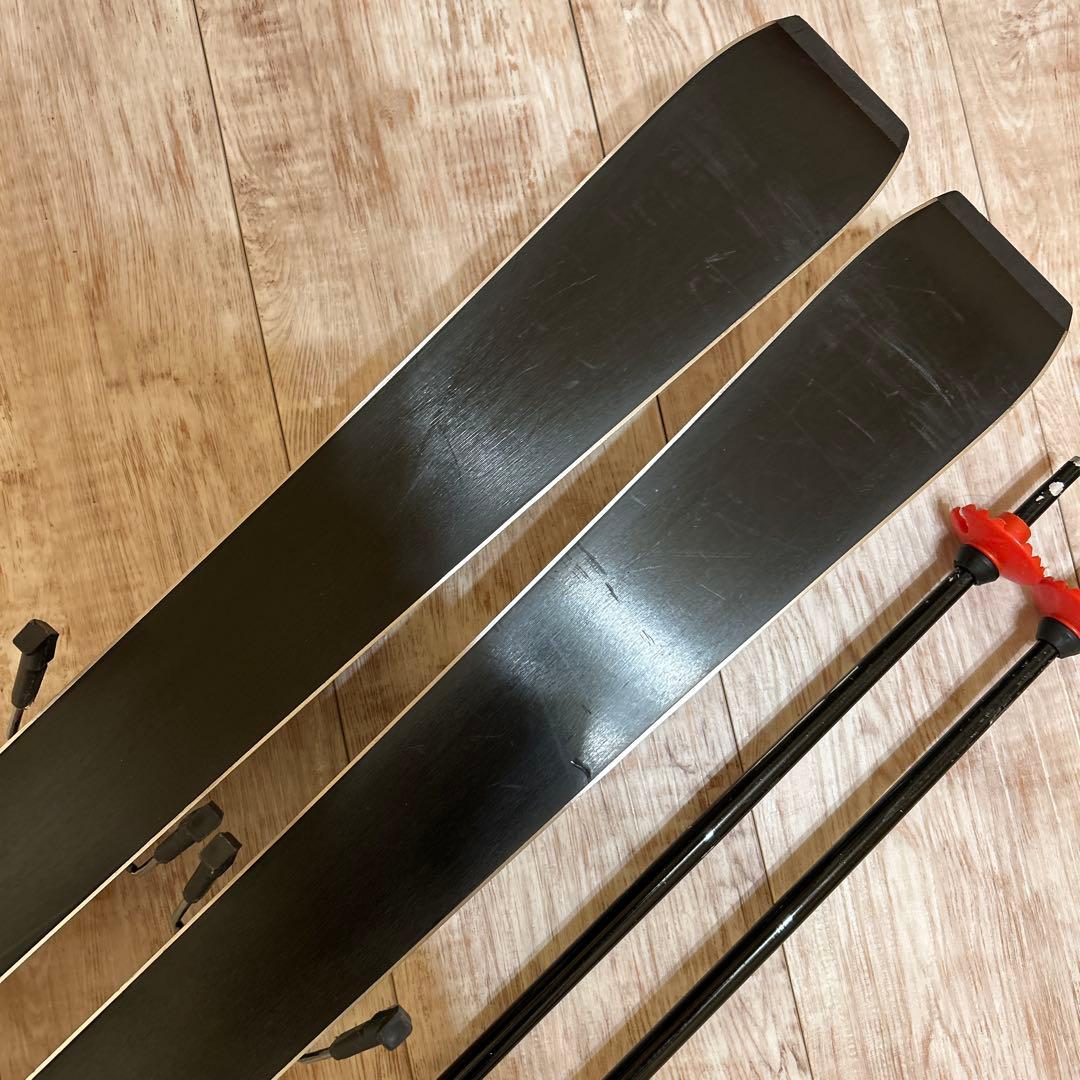 ◾️カービングスキーセット　スキー板130㎝ ブーツ23.5㎝　子供用　ジュニア用