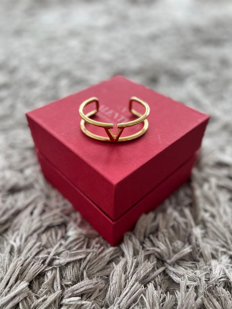 VALENTINO Vロゴ　シグネチャーメタルブレスレット　ヴァレンティノ