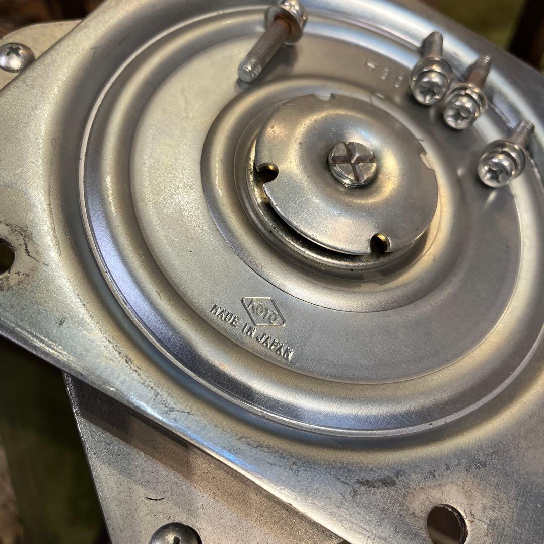 Sale L ４ NAGANO キャスター付き　３６０度回転　　アームチェア