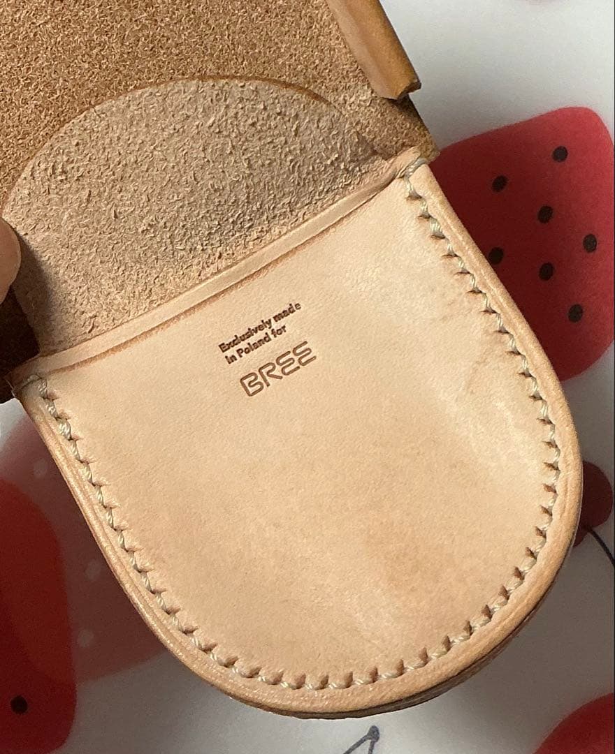 新品 BREE ブリー ケース ヌメ革 小銭入れ 本革 レザー 未使用品