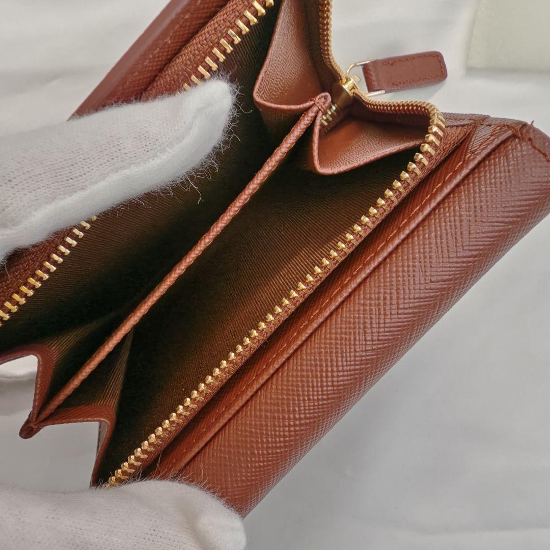 未使用級　agnes b. 三つ折り財布 　アニエスベー　ブラウン