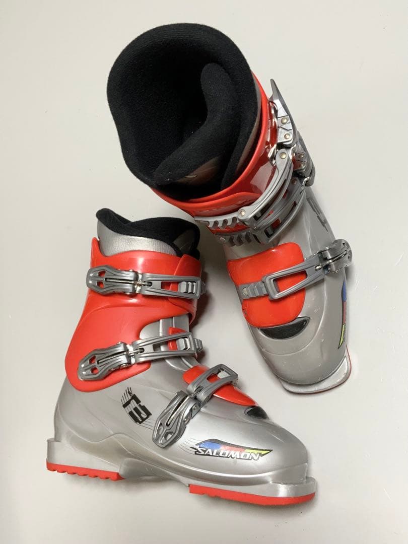 ジュニアスキー 4点セット　ATOMIC 板130cm／靴24-24.5cm