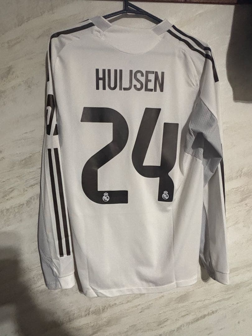 s*r様 25/26 レアル・マドリード　ハウセン　オーセンティック長袖ユニフォ