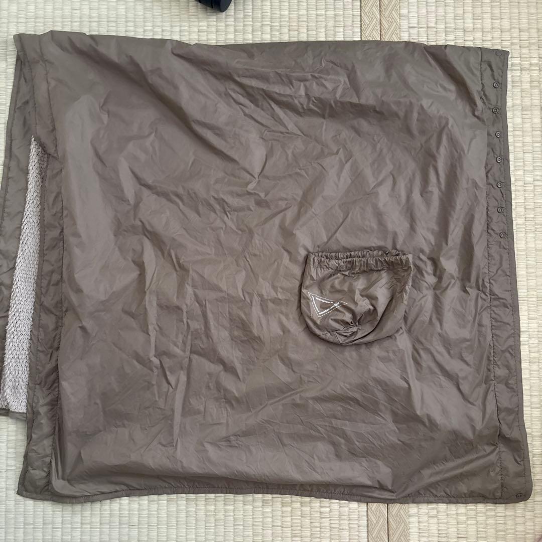 アトリエブルーボトル　ALPHA MANT ベージュ