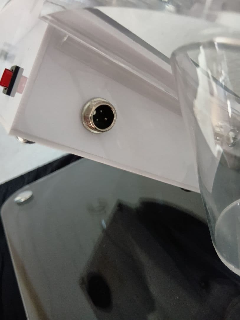 新品　エレクトロポレーション　美容機器　美容液導入