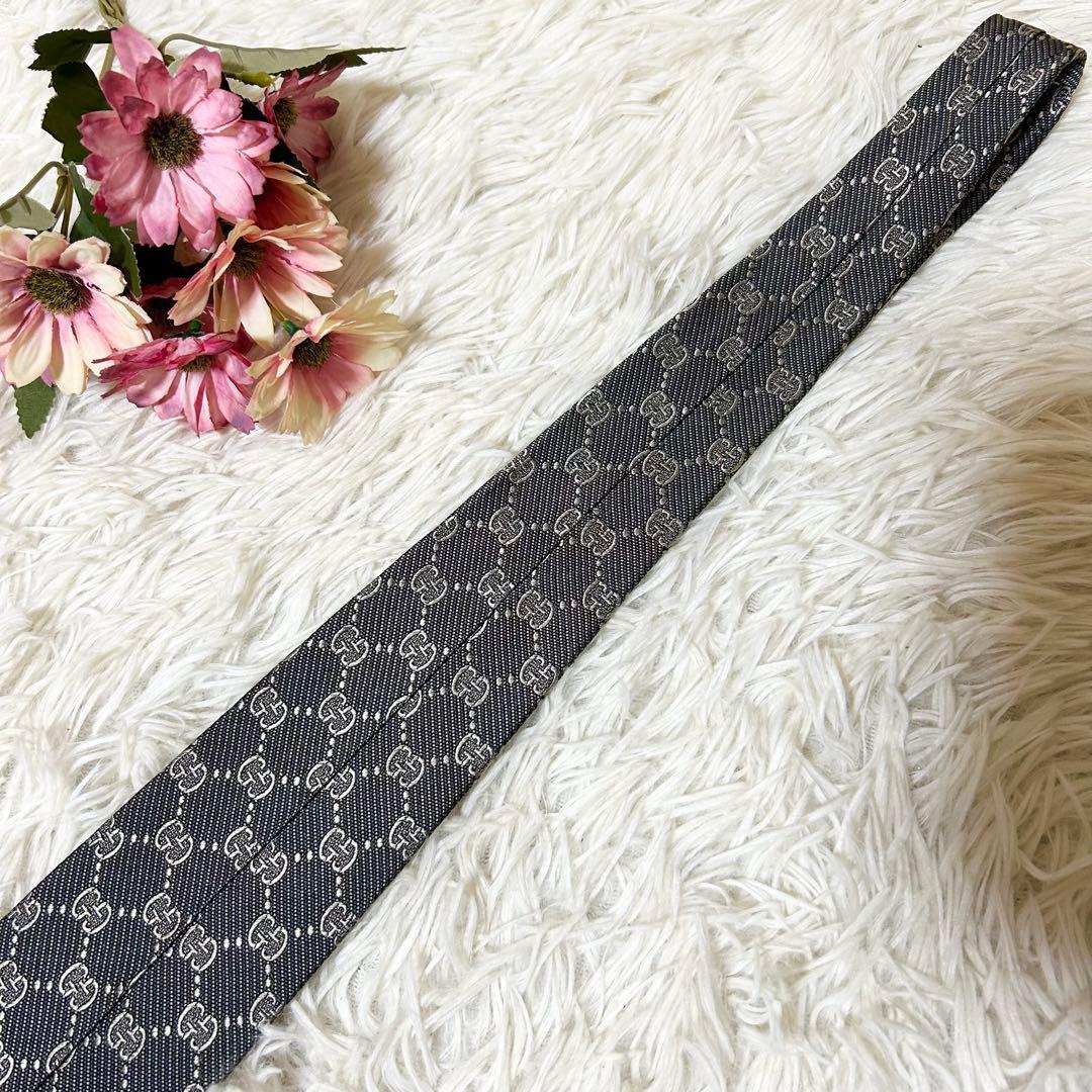 【極美品】グッチ GG 総柄 シルク 100% ネクタイ 【クリーニング済】