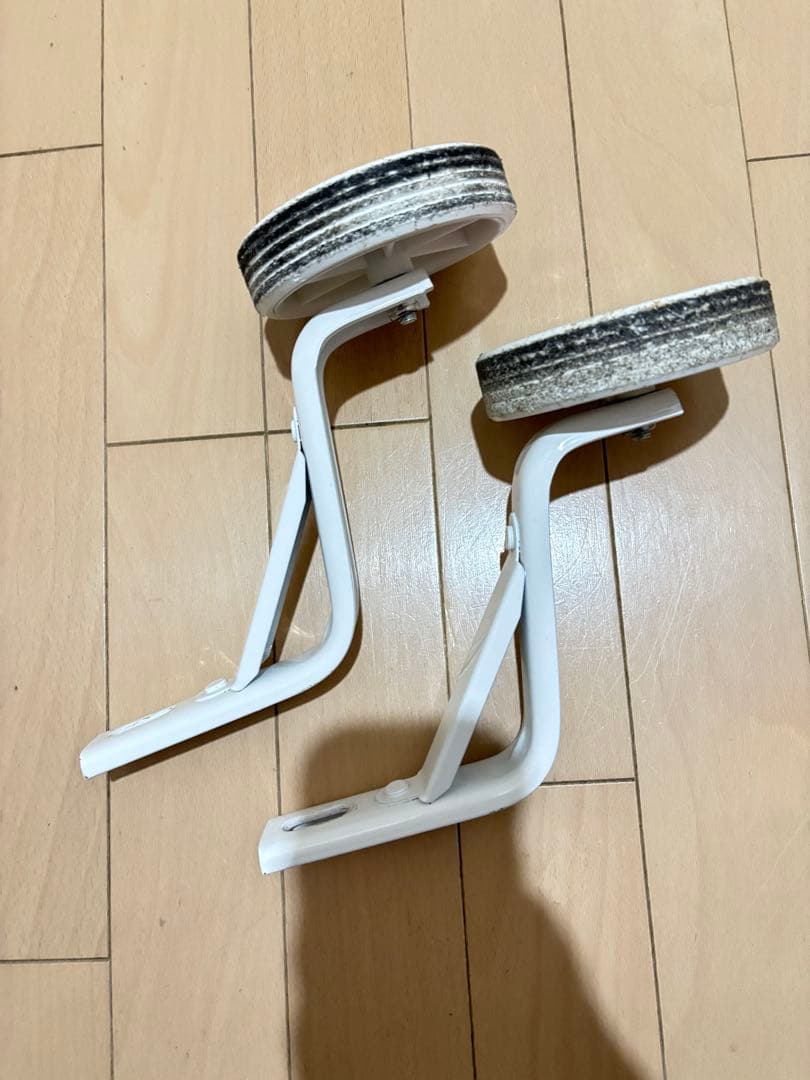 ココ　(お引き取り限定)ミニーマウス子供用自転車 ピンク18 美品