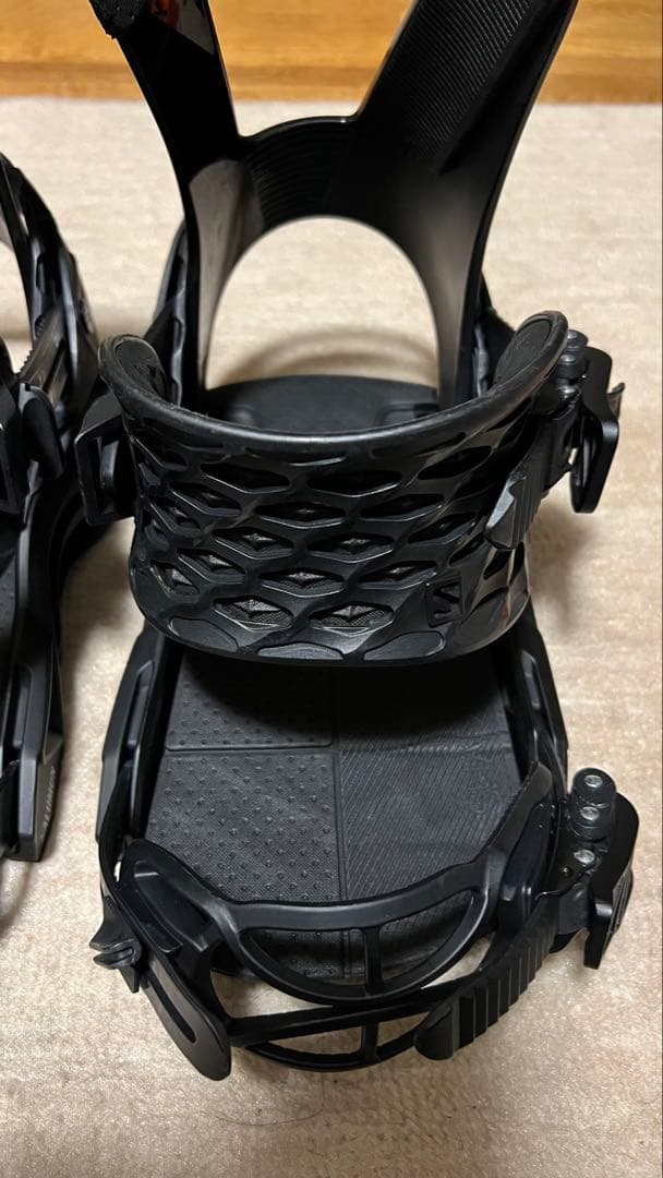 サロモン　ホログラム　SALOMON HOLOGRAM Mサイズ