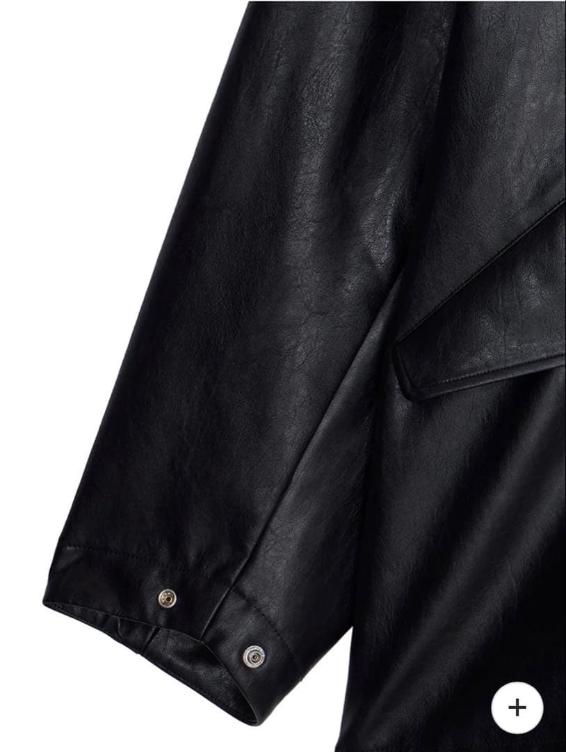 〈アメリビンテージ〉ブラック フェイクレザー オーバーサイズ ジャケット