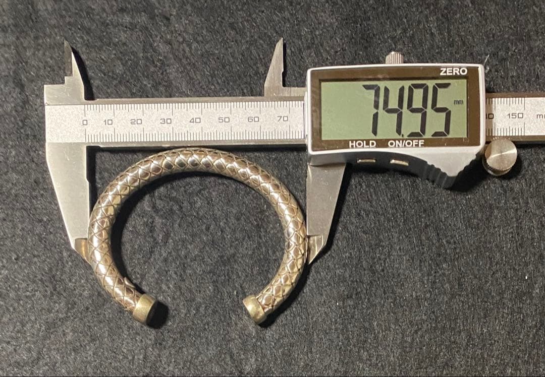 Bottega Veneta ボッテガヴェネタ イントレチャート バングル