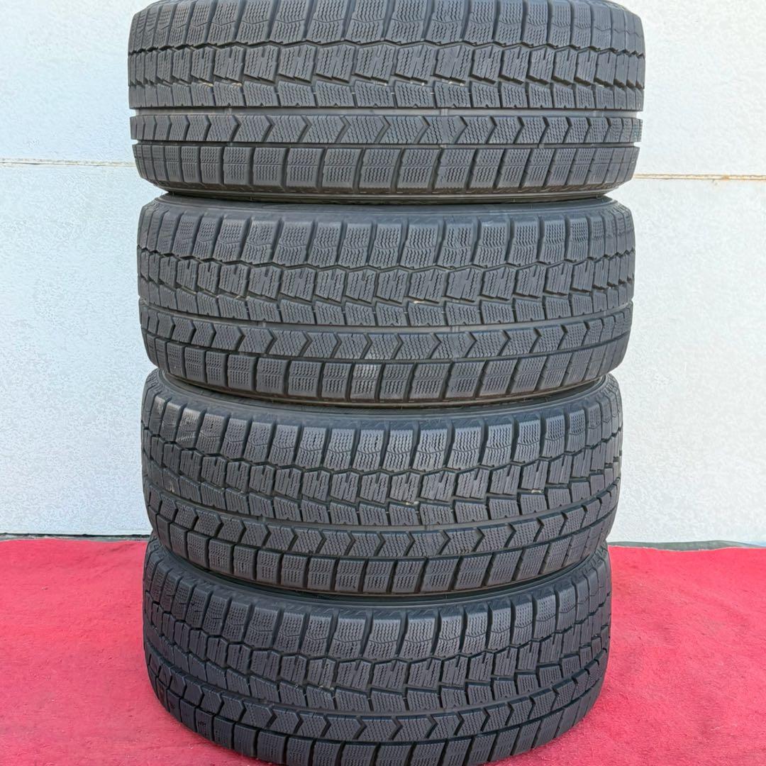 送料込DUNLOPウィンターマックスWM02バリ溝215/50R17 91Q4本