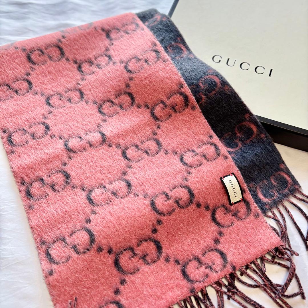【極美品】　グッチ　マフラー　GG柄　アルパカ　リバーシブル　ピンク　グレー