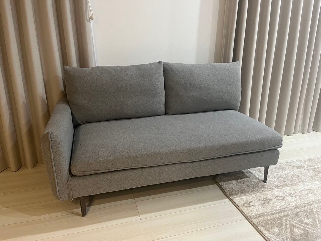 ソファ　グレー　モダン2人掛けソファ　左カウチ