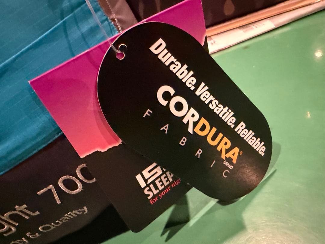 ISUKA イスカ アルファライト700X インディゴ 寝袋