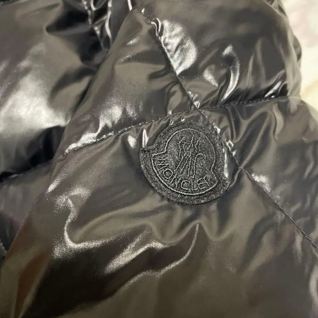 新品未使用正規品MONCLER レディースブラックロゴ3