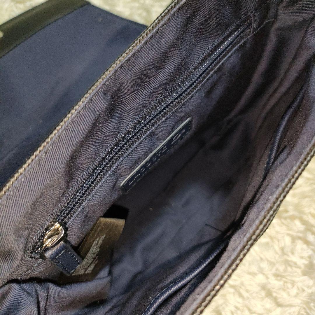 LACOSTE ラコステ メンズクラシック スリムフラップサッチェルバッグ 黒