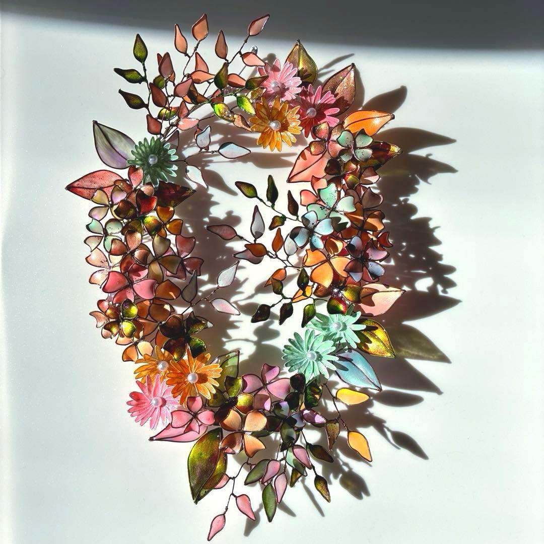 大きなオーバル型フラワーリース　ワイヤークラフト　ディップアート　壁飾り