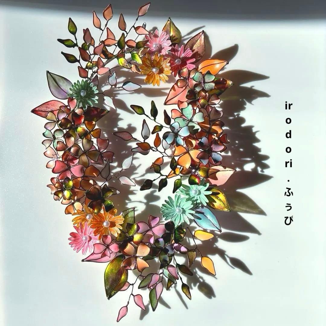 大きなオーバル型フラワーリース　ワイヤークラフト　ディップアート　壁飾り