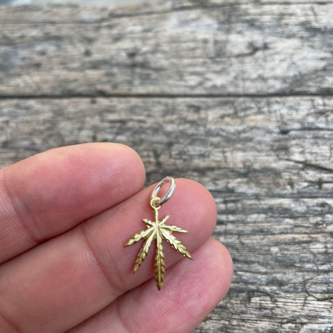 全金 グラス ネックレス トップ フェザー ハンドメイド ノーブランド 残1