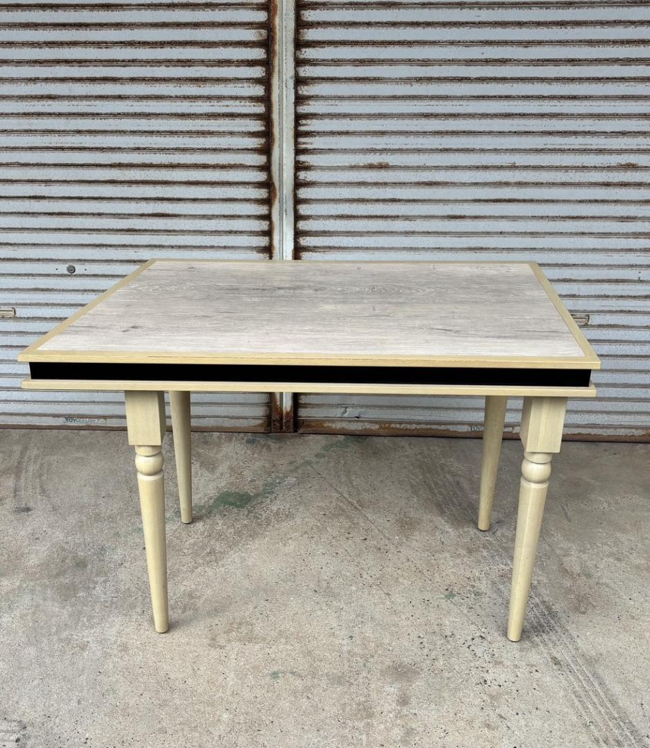 ☆送料無料☆ 造作家具 / ダイニングテーブル / ハイチェア用 / 照明付