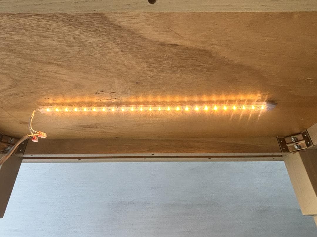 ☆送料無料☆ 造作家具 / ダイニングテーブル / ハイチェア用 / 照明付