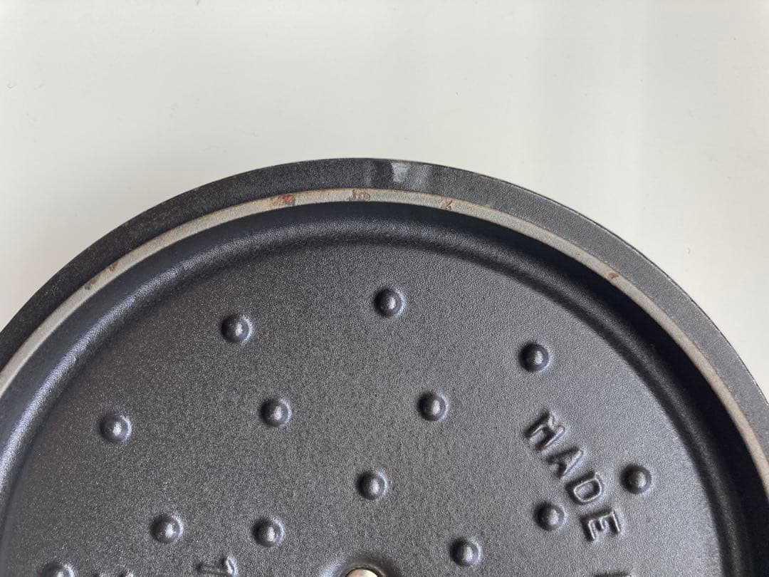 STAUB ストウブ　ココット ラウンド 18cm グレー