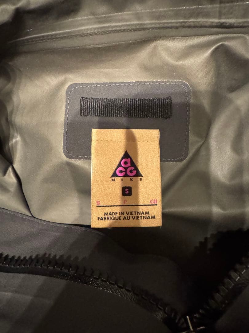 ジャケット・アウター NIKE ACG GORE-TEX PCLTE JKT