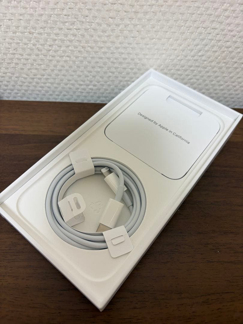 だり柳iPhone14 128GB ホワイト SIMフリー 箱・ケーブル付