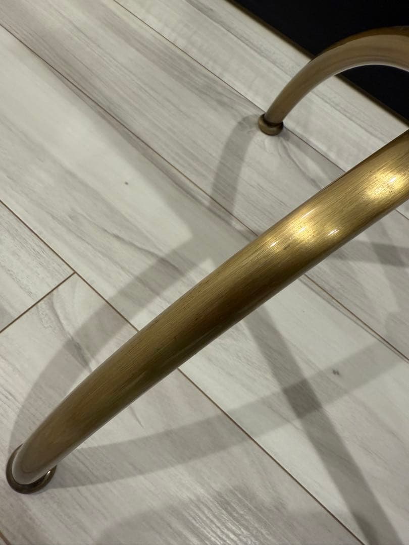 ハンガーラック　傾斜ハンガー　高さ可変　アンティークゴールド　ラスト1点