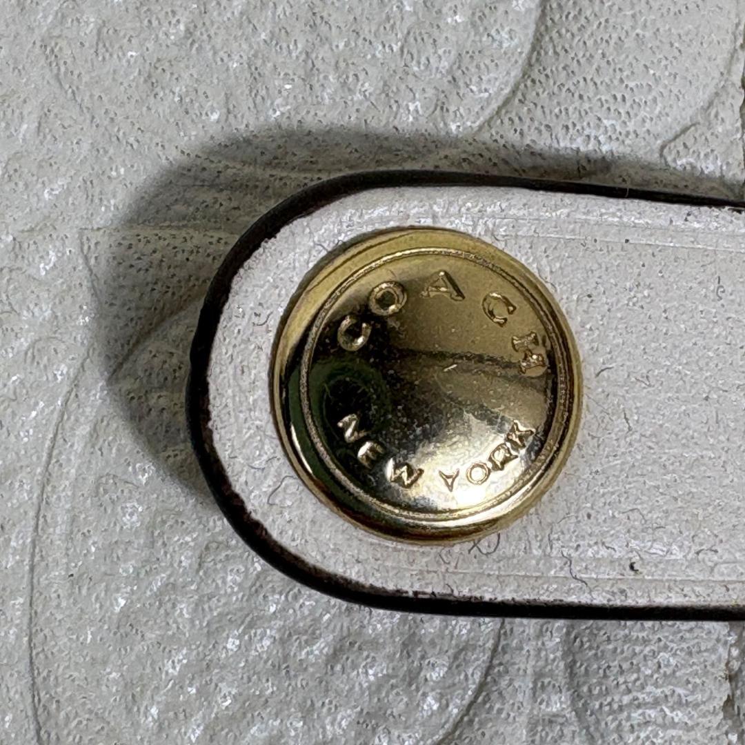 COACH コーチ キーホルダー チャーム シグネチャー フォトケース ホワイト