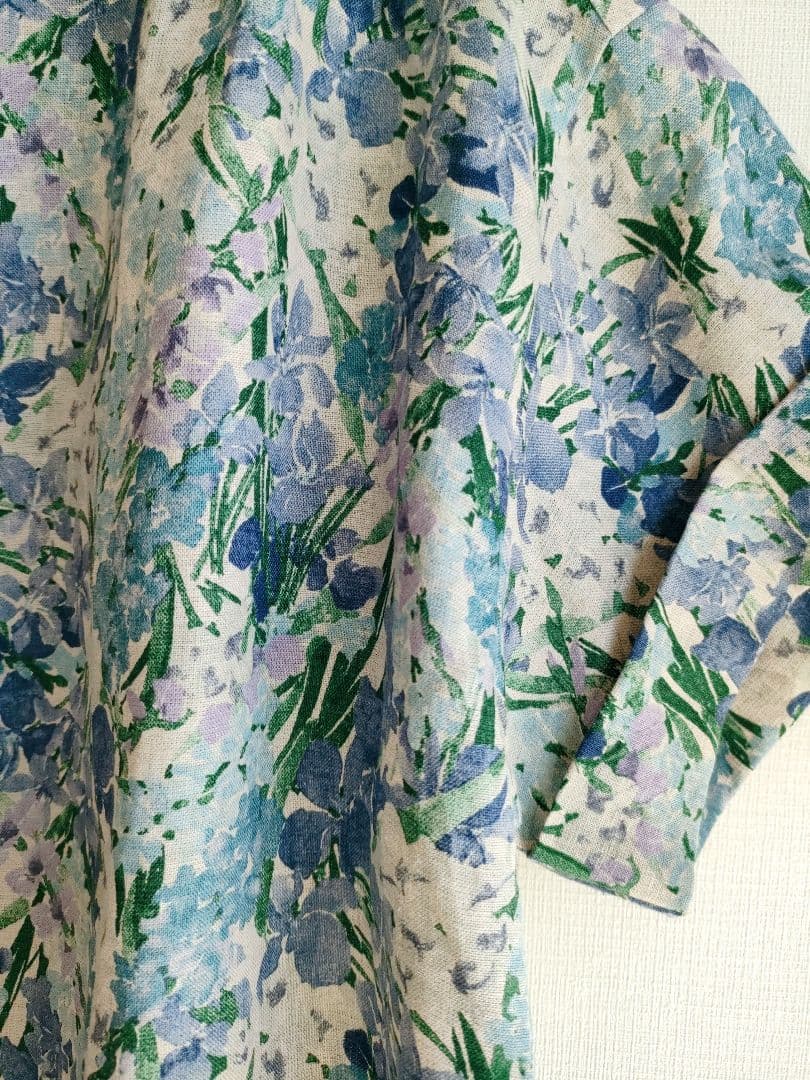 新品 ポンデシャロンリネンliberty袖折り返し半袖ブラウス sosotto