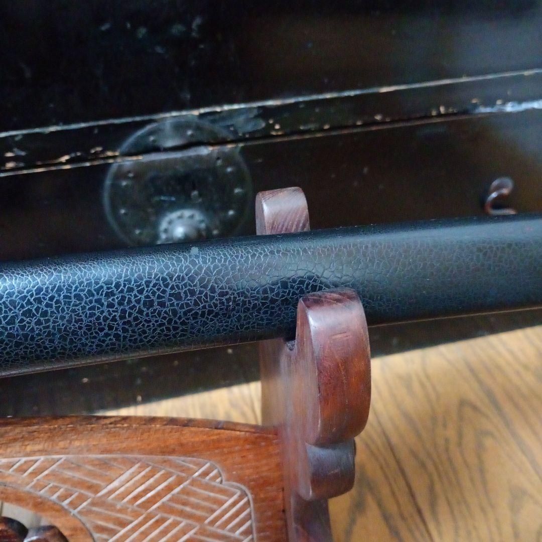 刀掛け台　無垢材　刀台　日本刀　武具