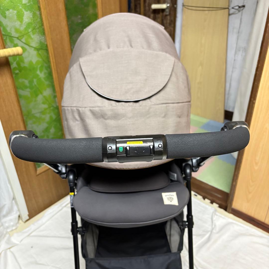 コンビ ベビーカー スゴカルα compact エッグショック シンプライトAW