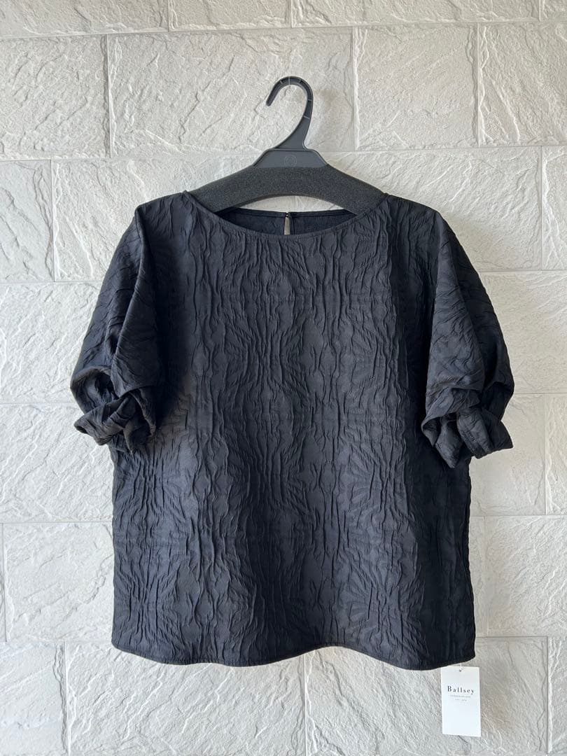 TOMORROWLAND フラワージャガードツイストスリーブブラウス