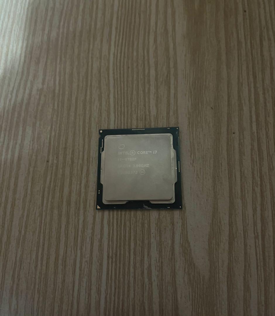 Intel Core i7 9700F 中古品