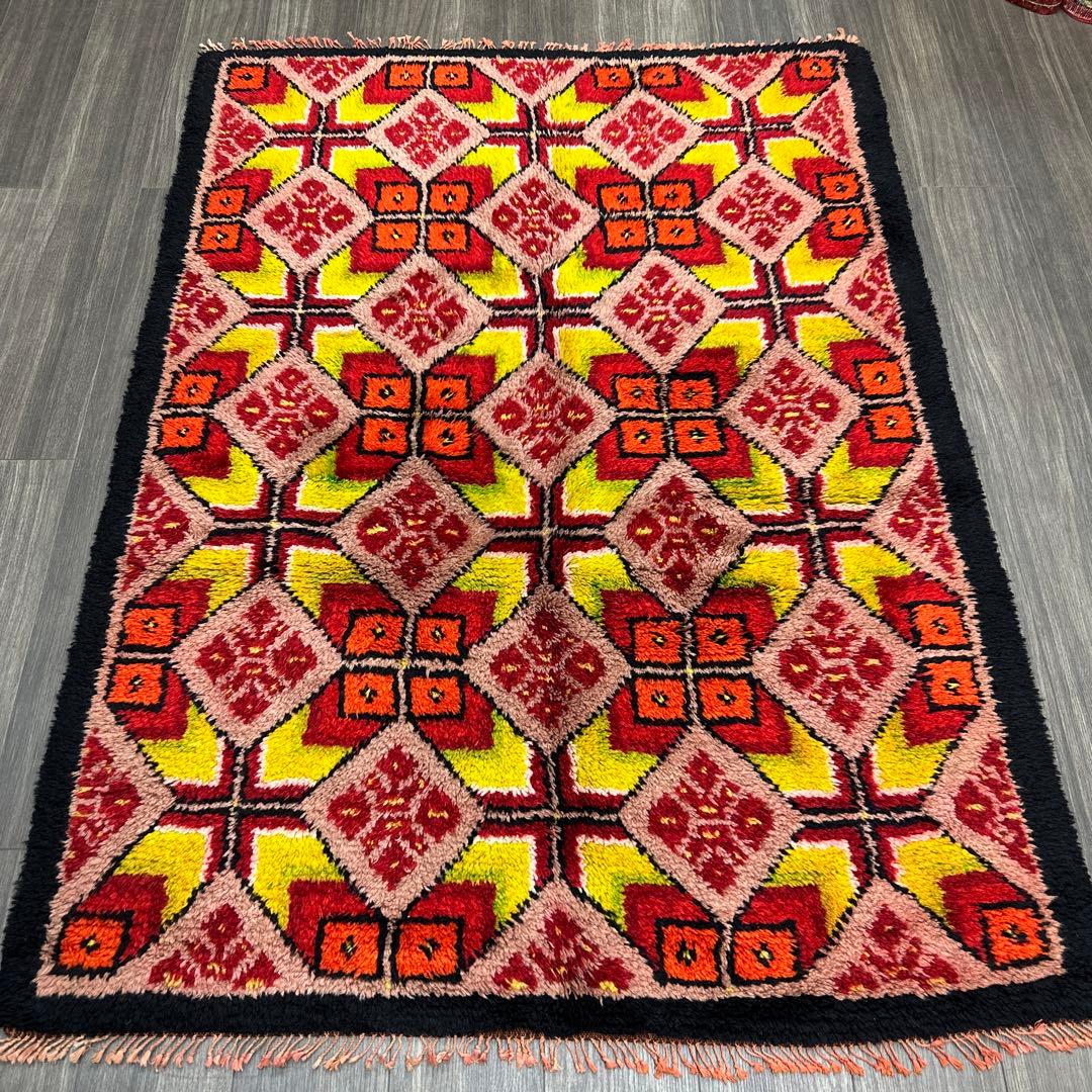 183cmx135cmモロッコ絨毯ふわふわファインウールヴィンテージ ラグ