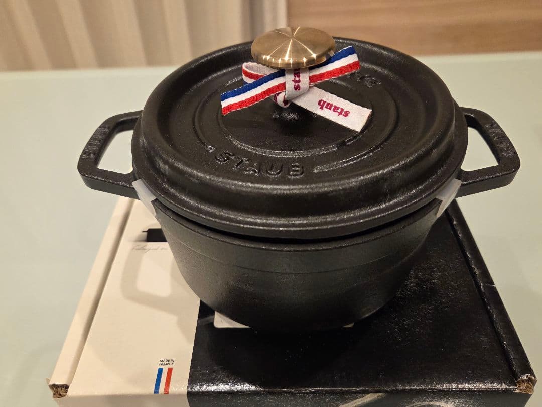 新品/未使用品 STAUB ココット ラウンド ブラック 16cm